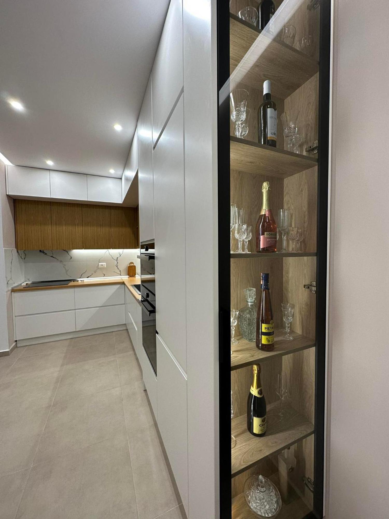 Sea View Apartment Luxury Vlorë Eksteriør billede