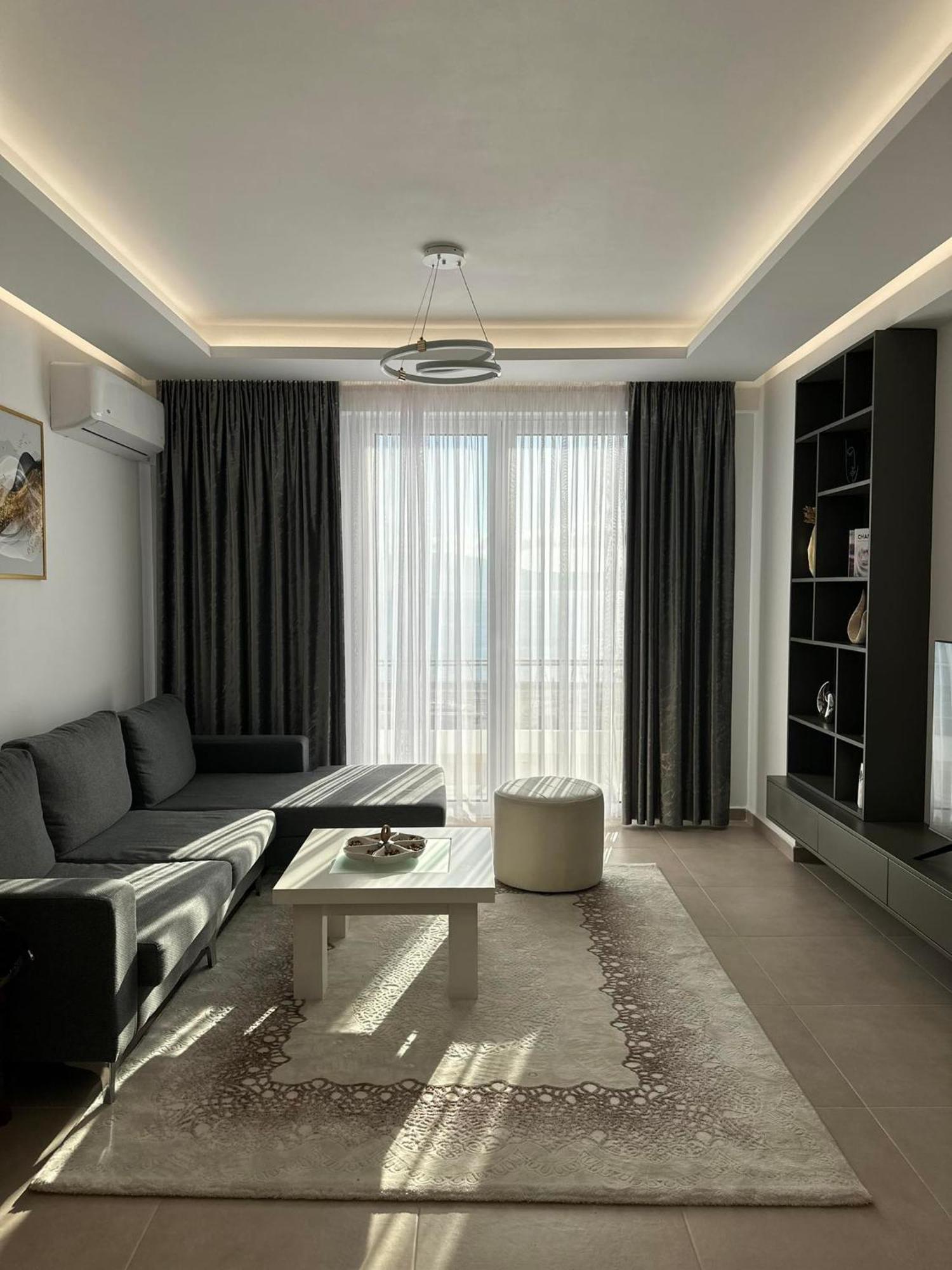 Sea View Apartment Luxury Vlorë Eksteriør billede